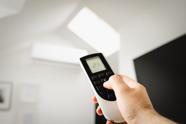 Travaux de ravalement répétés liés à l'humidité non traitée